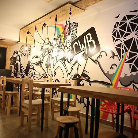 Social Hostel Cafe E Bar Κουριτίμπα Εξωτερικό φωτογραφία