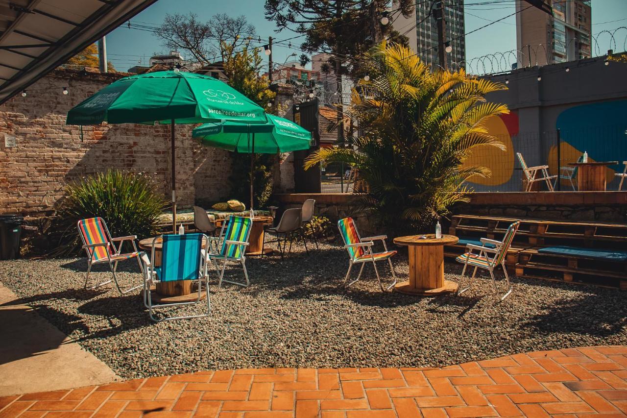 Social Hostel Cafe E Bar Κουριτίμπα Εξωτερικό φωτογραφία